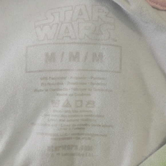 Star Wars Green Tie-Dye Woman's Tee with Baby Yoda Print Size Med - Picture 4 of 4